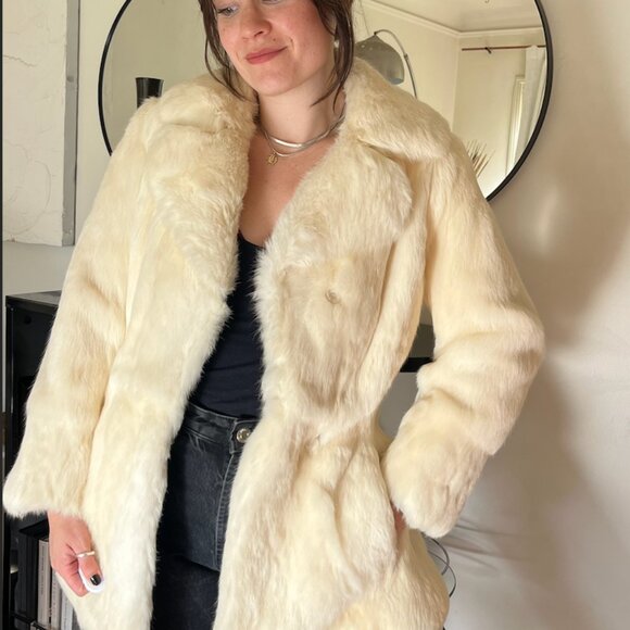 Genuine white/cream rabbit fur coat - Picture 5 of 15